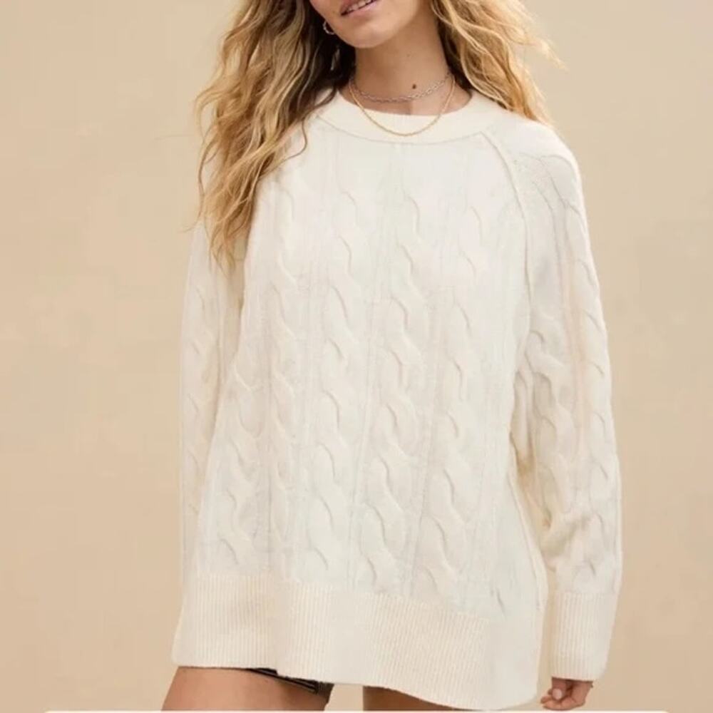 Aerie Unreal Crewneck Oversized Cable Knit Long Sleeve Sweater Cream XS